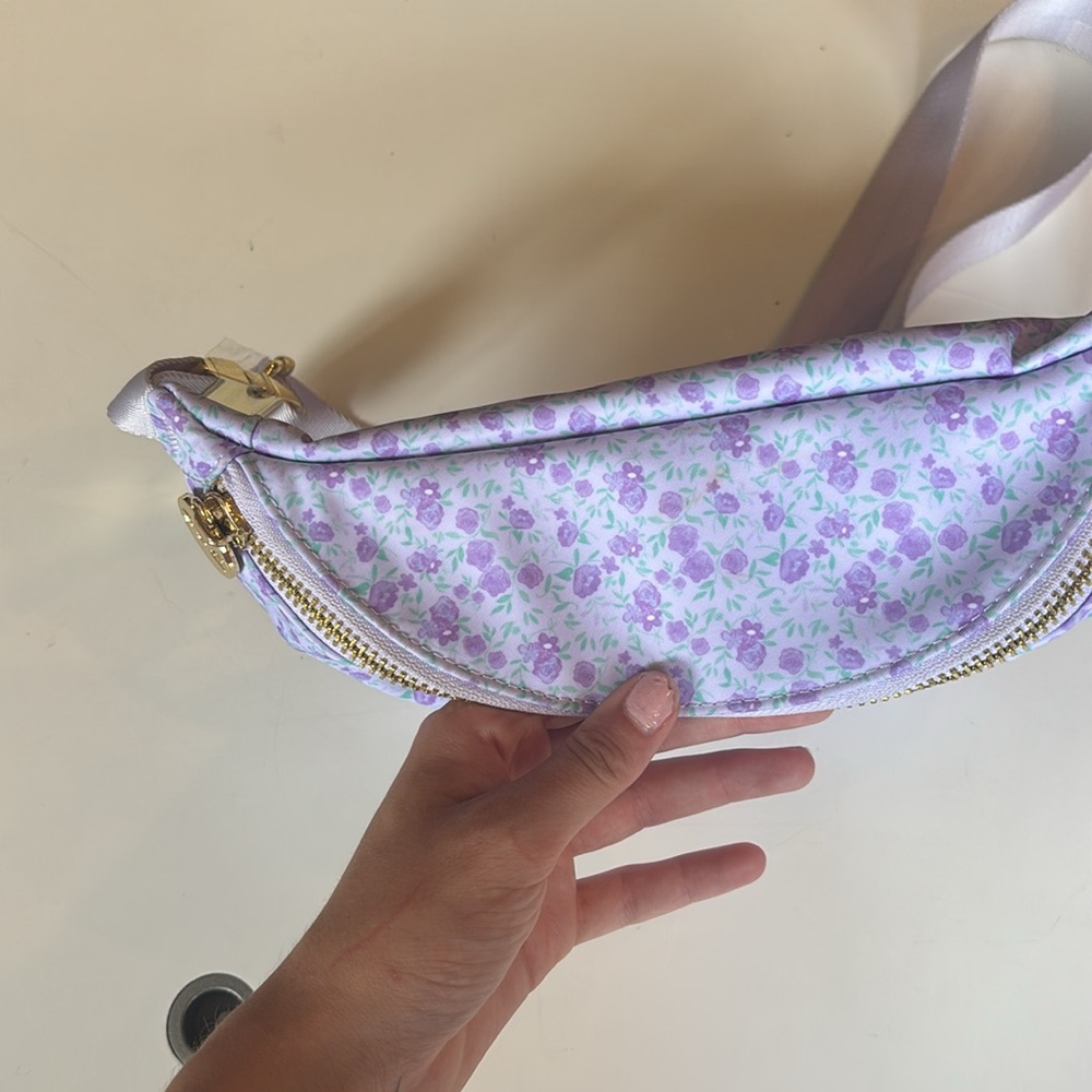 Stoney Clover Lane Wildflower belt bag RARE - Picture 6 of 11